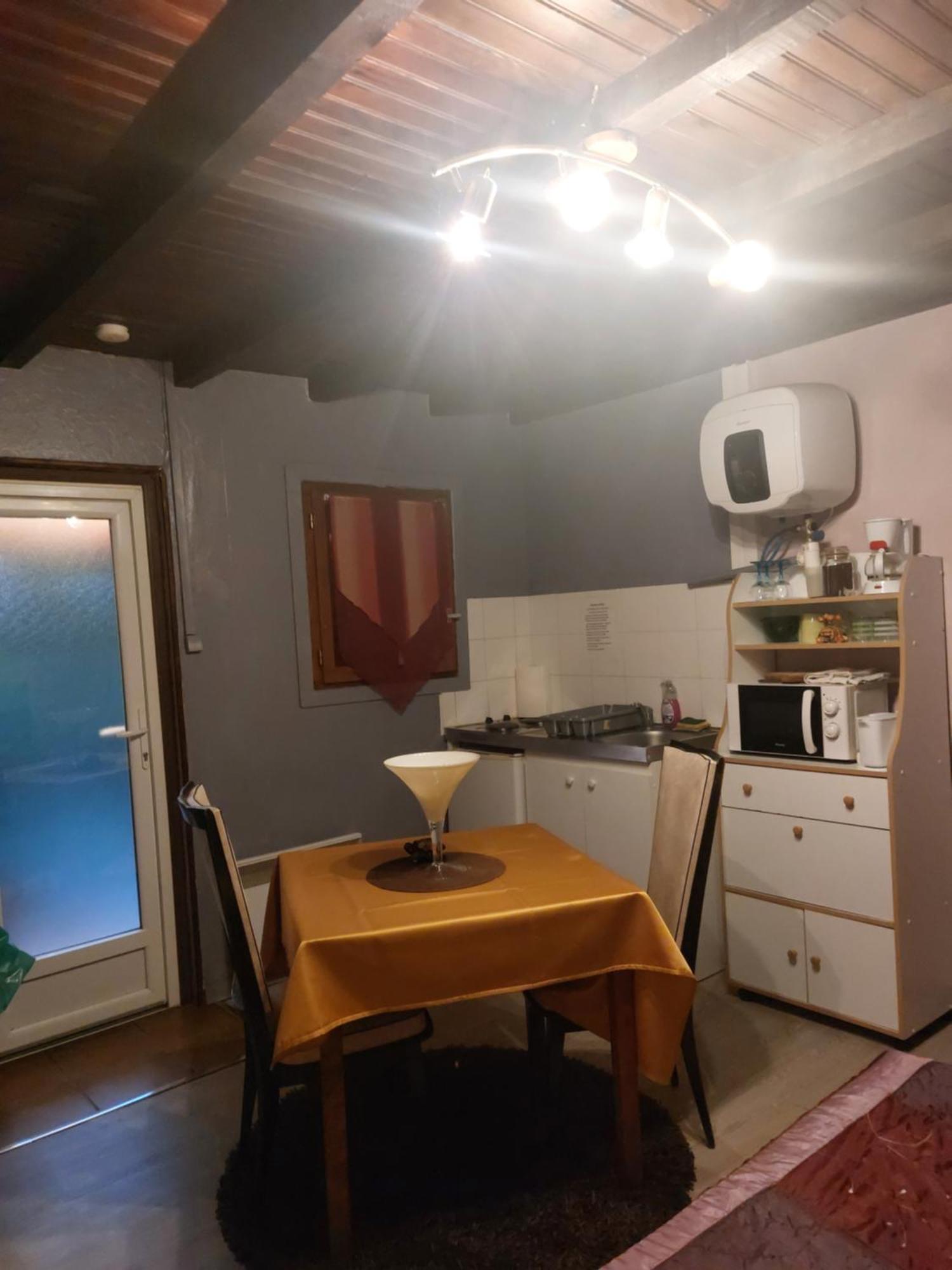 Sci La Mijotiere Apartment Fourques-sur-Garonne Bagian luar foto